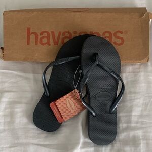 Havaianas Classic Black Sandals